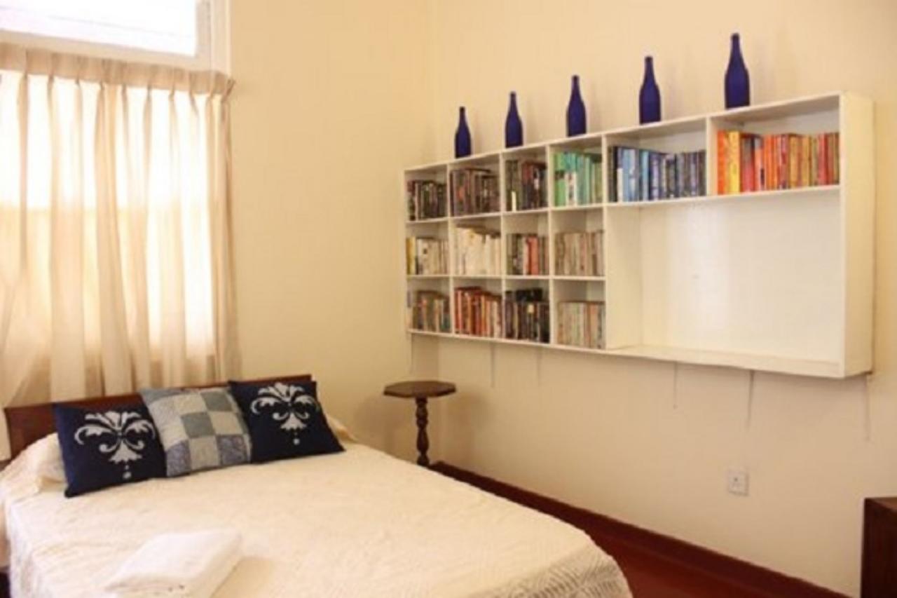 Charming Homestay By The Beach Dehiwala-Mount Lavinia ภายนอก รูปภาพ