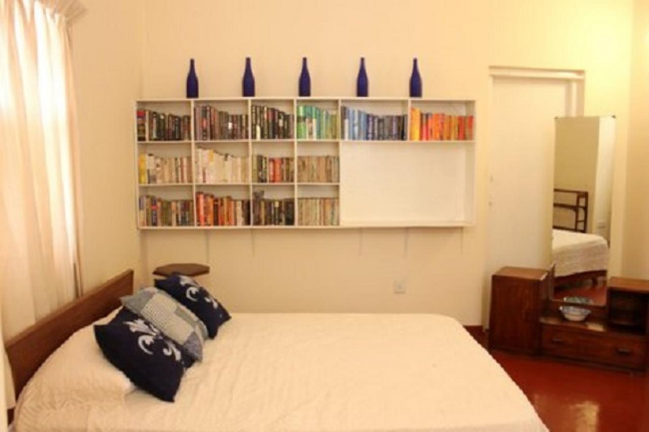 Charming Homestay By The Beach Dehiwala-Mount Lavinia ภายนอก รูปภาพ