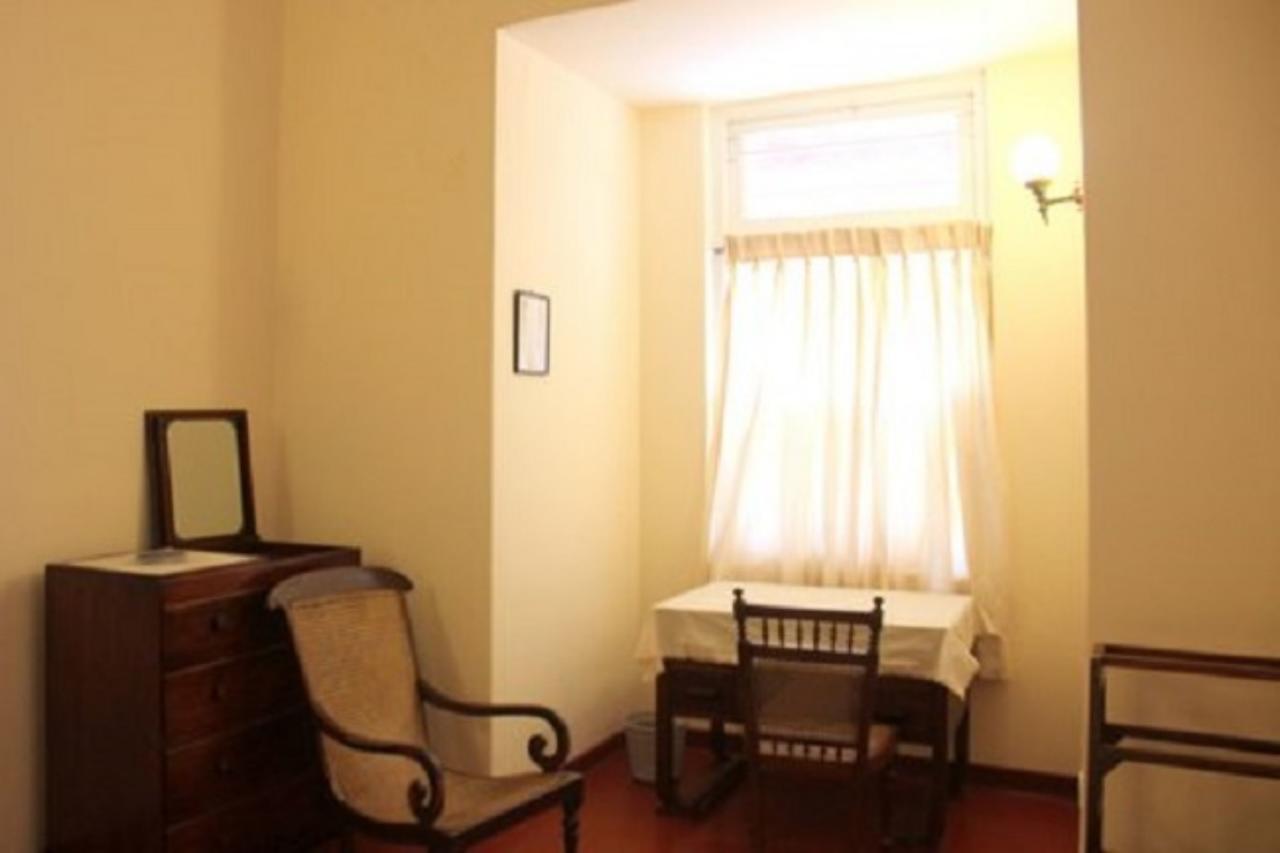 Charming Homestay By The Beach Dehiwala-Mount Lavinia ภายนอก รูปภาพ