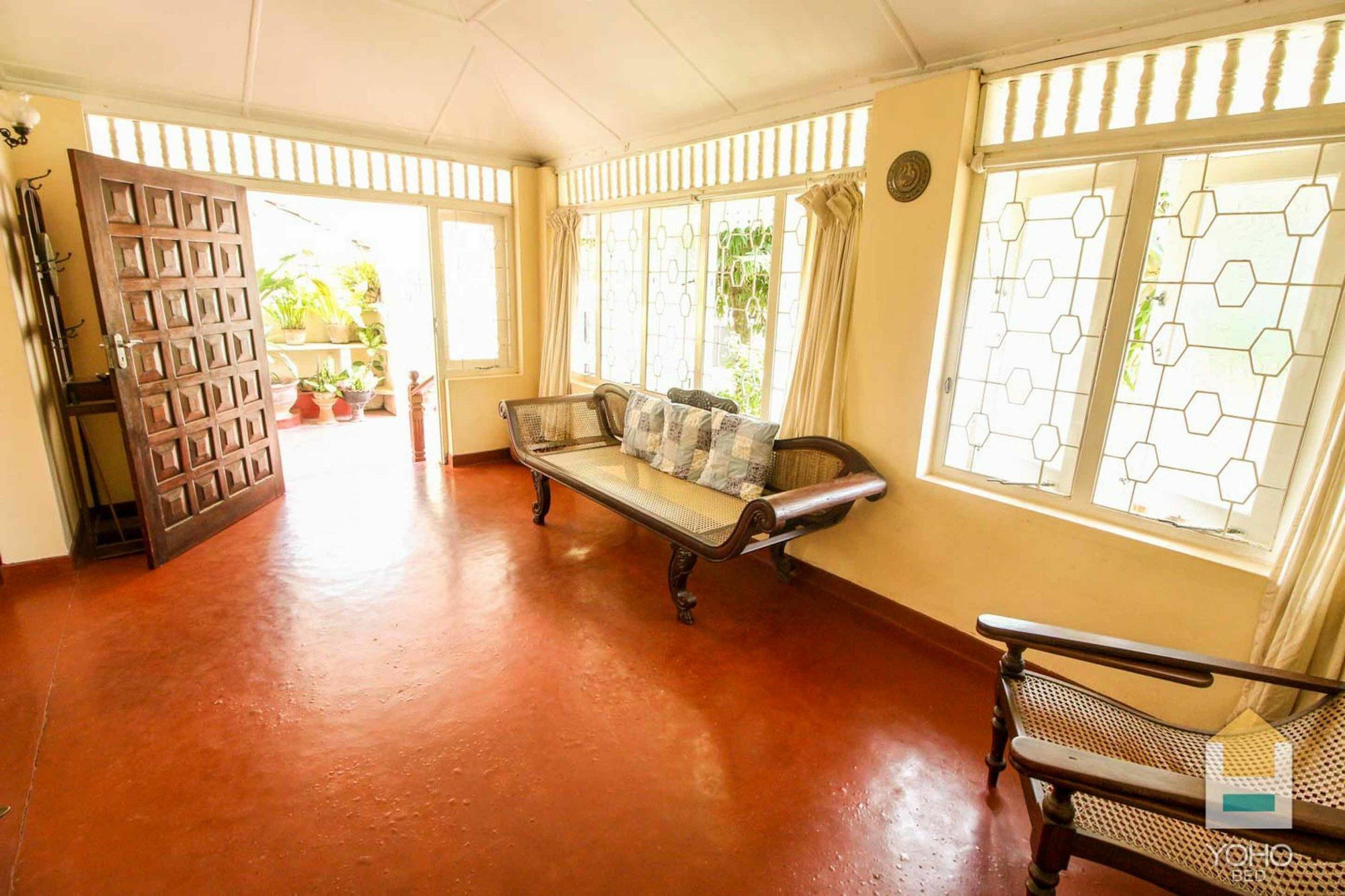 Charming Homestay By The Beach Dehiwala-Mount Lavinia ภายนอก รูปภาพ