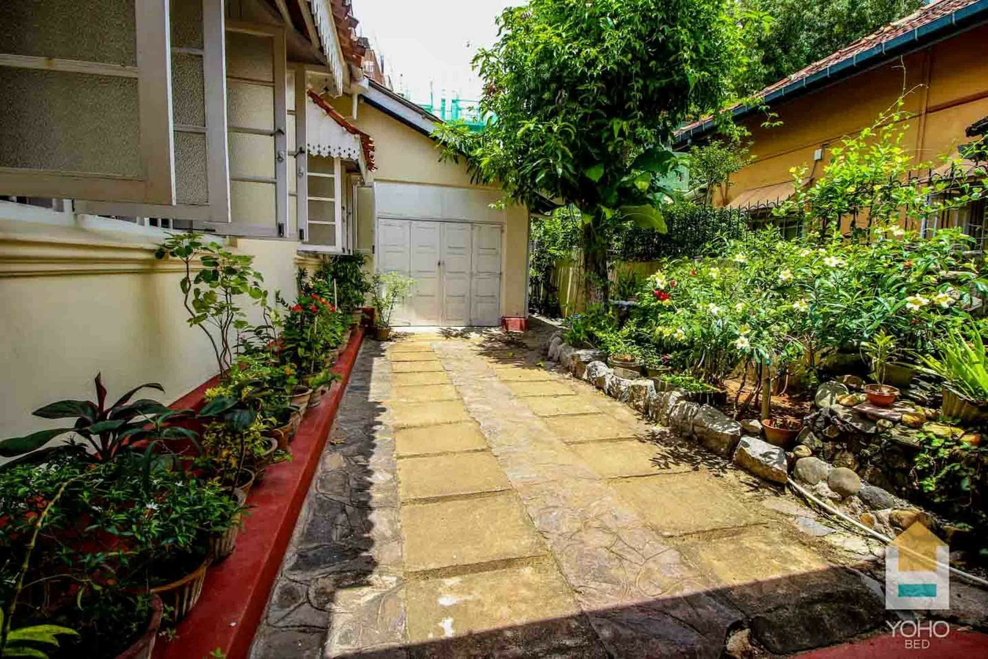 Charming Homestay By The Beach Dehiwala-Mount Lavinia ภายนอก รูปภาพ